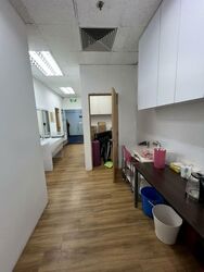 Fu Lu Shou Complex (D7), Office #557274001